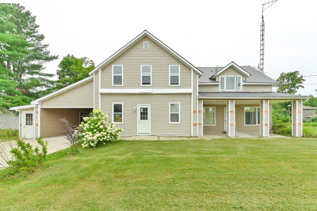 Addington Highlands, ON K0H 1K0,14248 Hwy 41 Cloyne N/A