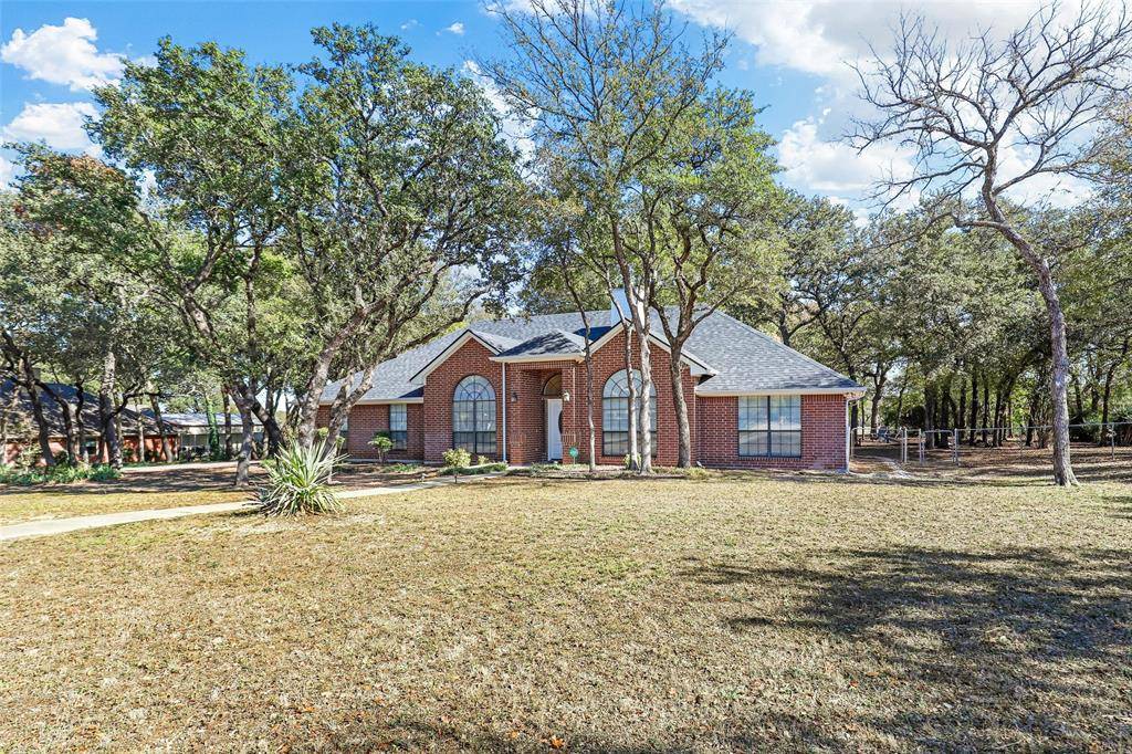 Lakeside, TX 76135,200 Lakeside Oaks Circle