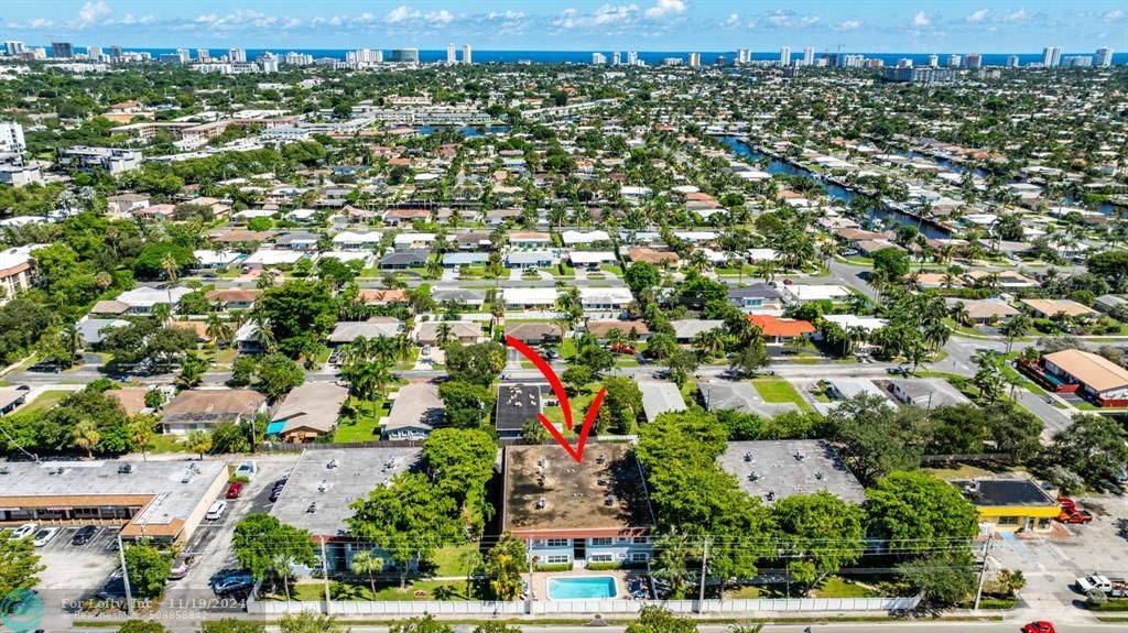 Pompano Beach, FL 33060,270 S Cypress Rd  #211