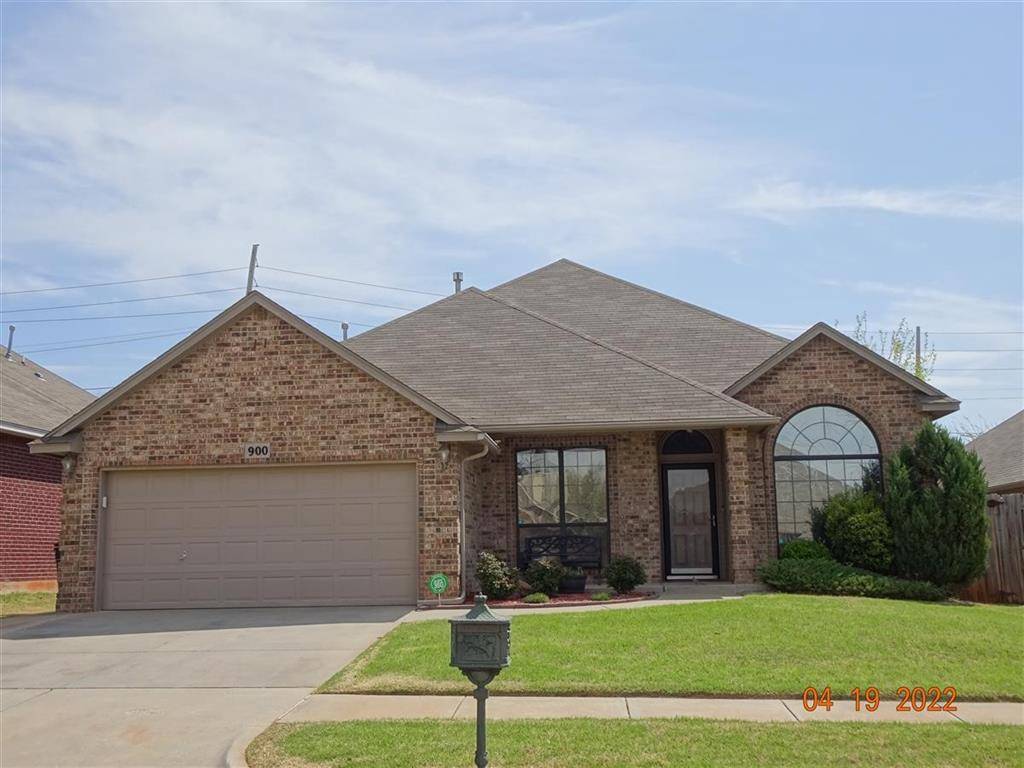 Moore, OK 73160,900 Elm Creek Drive