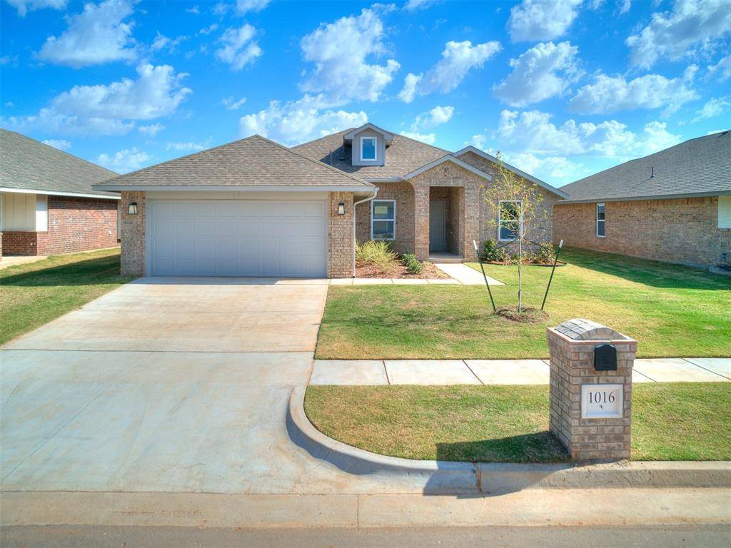 Yukon, OK 73099,1016 Acacia Creek Drive