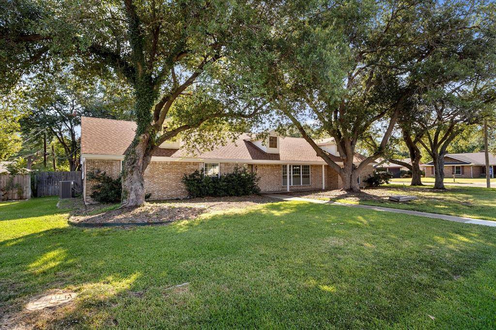 Greenville, TX 75402,6413 Chapman Drive