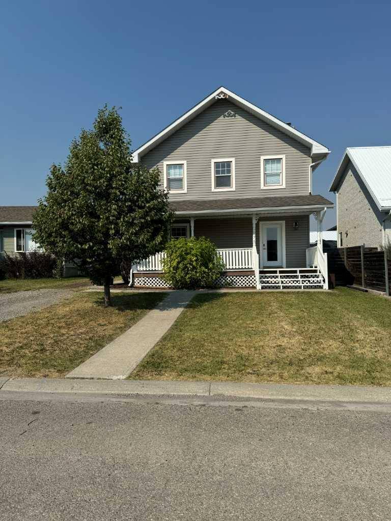 Pincher Creek, AB T0K 1W0,1276 Thistle CRES