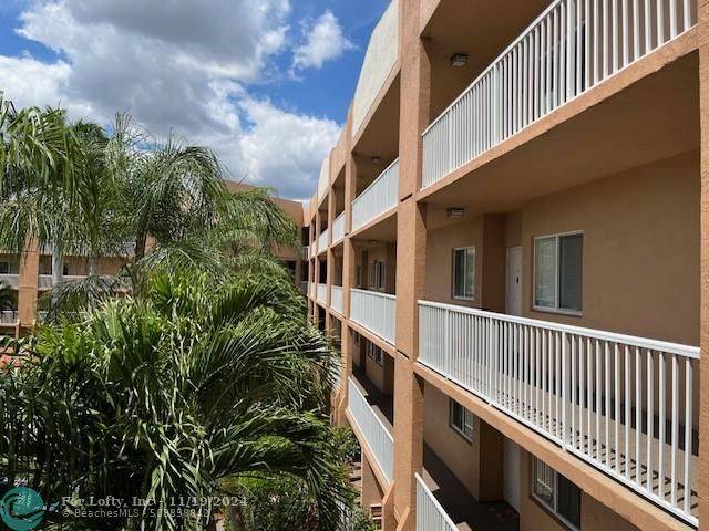 Fort Lauderdale, FL 33321,7725 Yardley Dr  #313