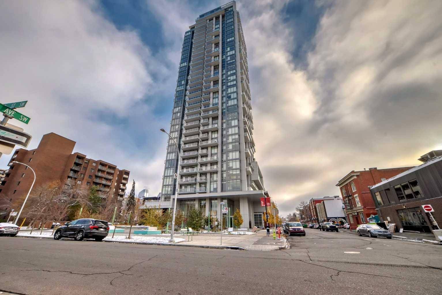 Calgary, AB T2R1C2,930 16 AVE SW #601