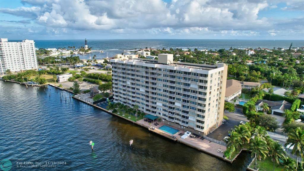 Pompano Beach, FL 33062,2611 N Riverside Dr  #607