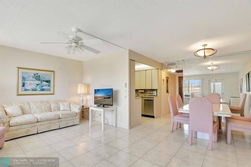 Deerfield Beach, FL 33442,332 Grantham B  #332