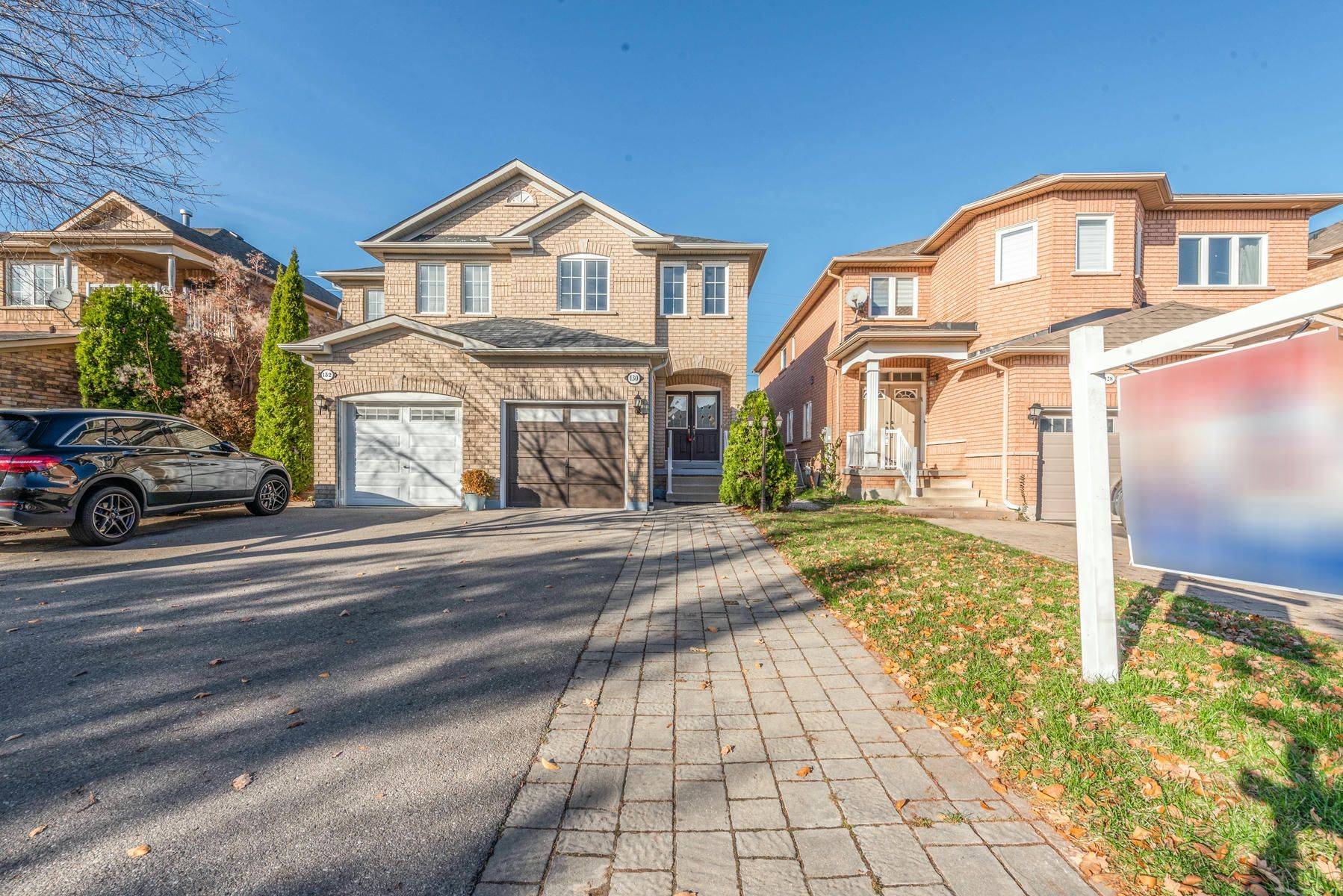 Vaughan, ON L4K 5L7,130 Royal Appian CRES