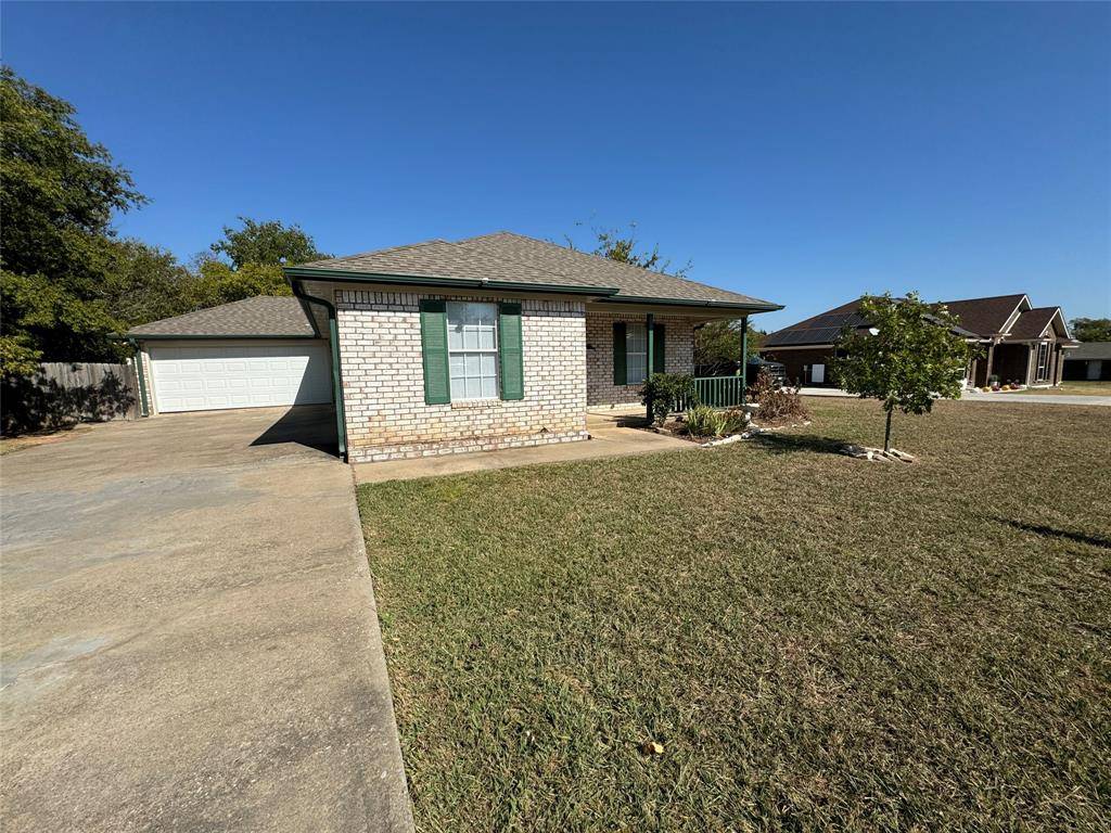 Ector, TX 75439,101 Red Oak Circle