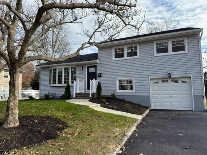 Scotch Plains Twp., NJ 07076,2310 Monica Pl