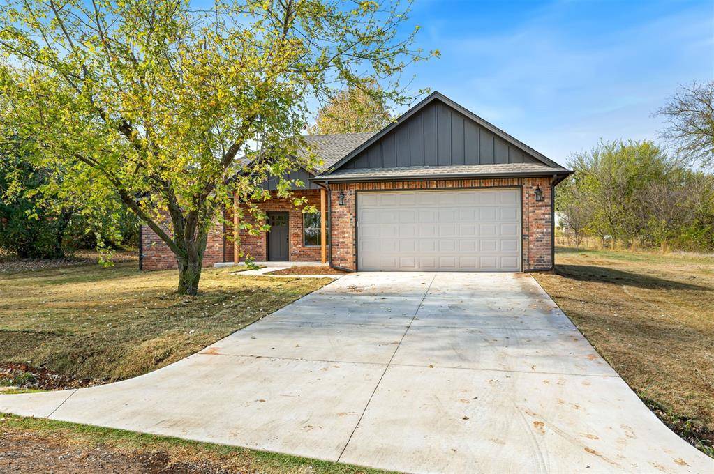 Blanchard, OK 73010,27031 Pine Cove Court