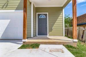 Denison, TX 75020,809 W Coffin Street