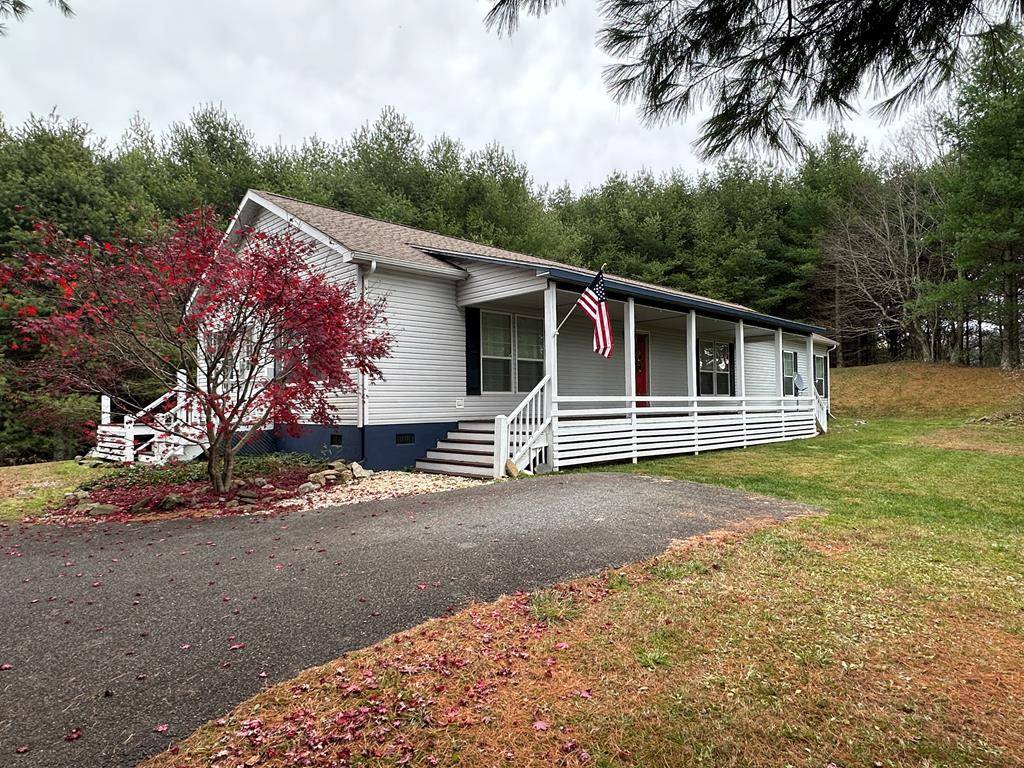 Troutdale, VA 24378,5257 Flatridge Rd