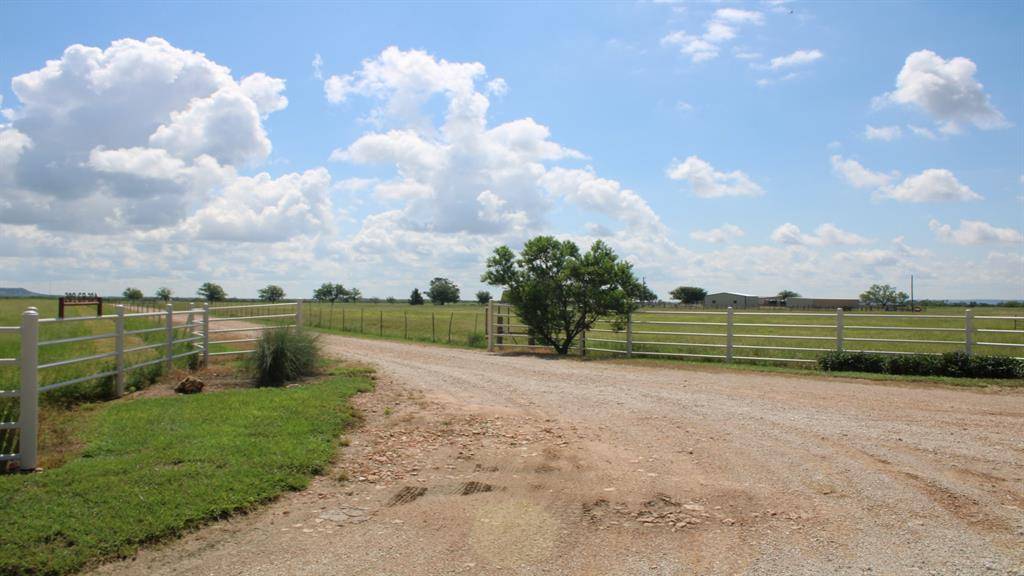 Winters, TX 79567,209 County Road 204