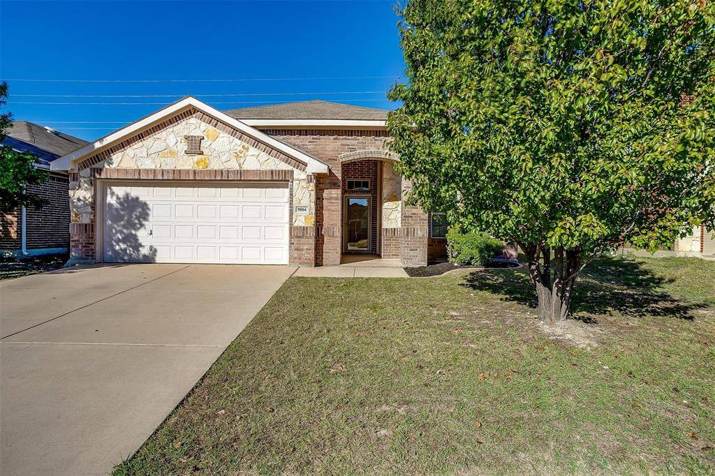 Fort Worth, TX 76108,9804 Sparrow Hawk Lane