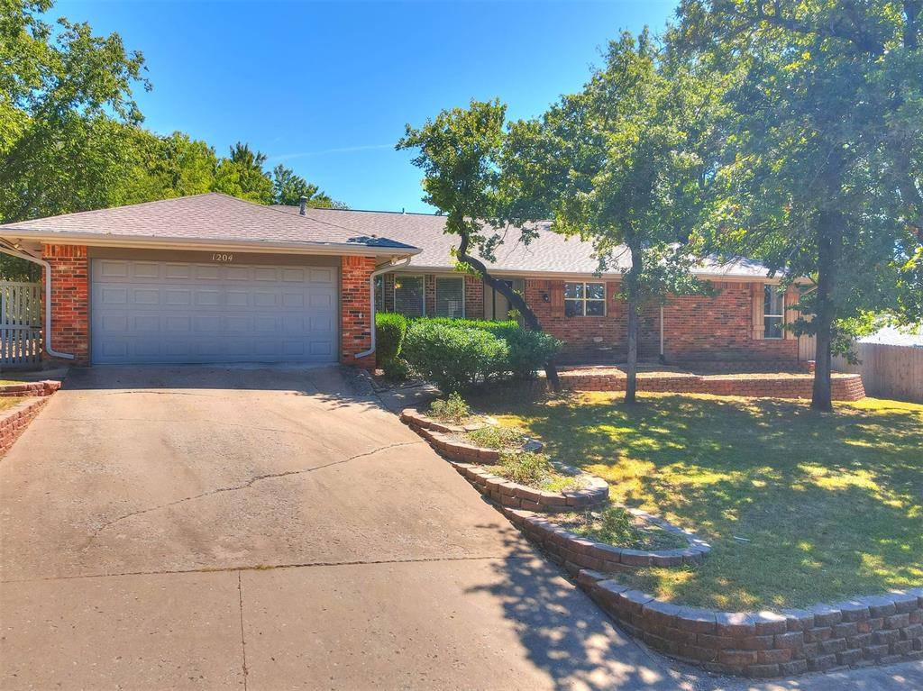 Edmond, OK 73013,1204 Cedar Ridge Road