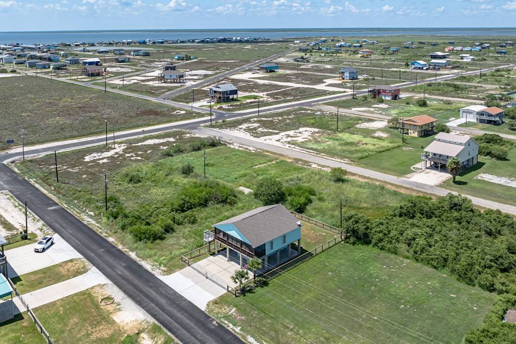 Rockport, TX 78382,223 Palmetto Point RD