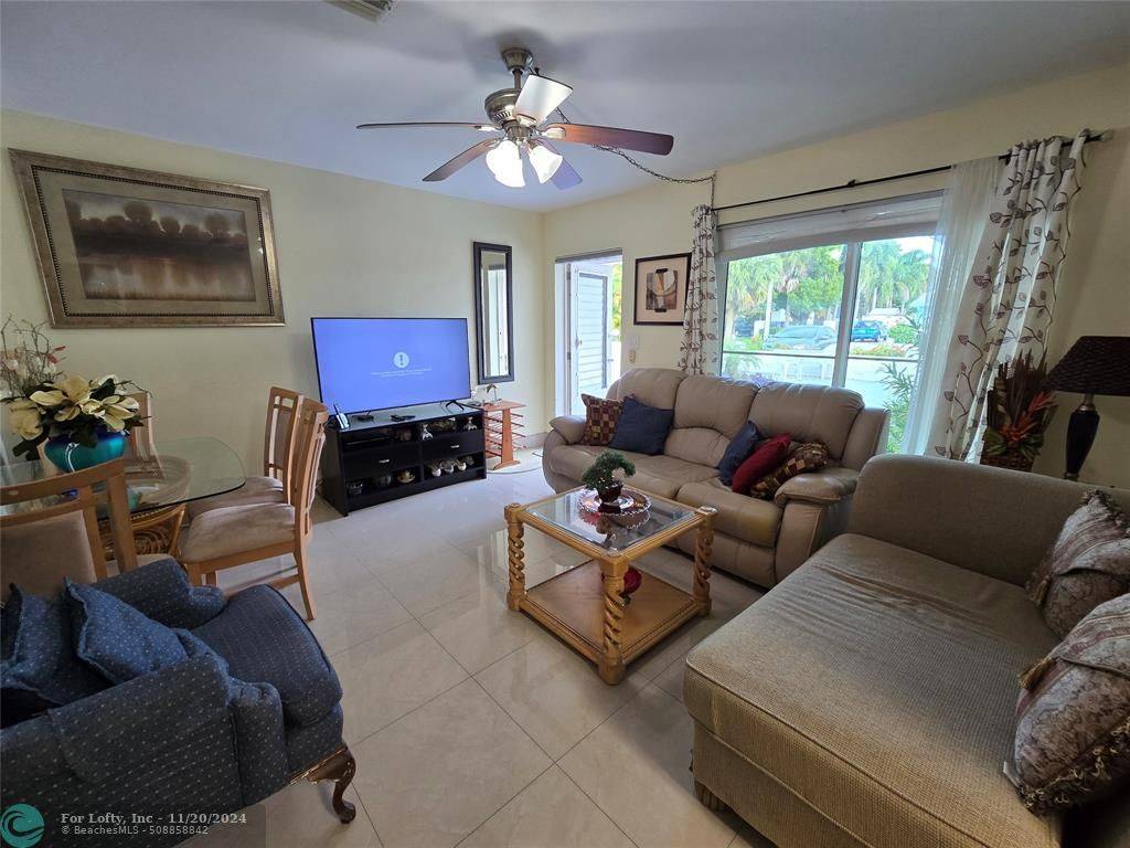 Deerfield Beach, FL 33441,1260 SE 3rd Ct  #6