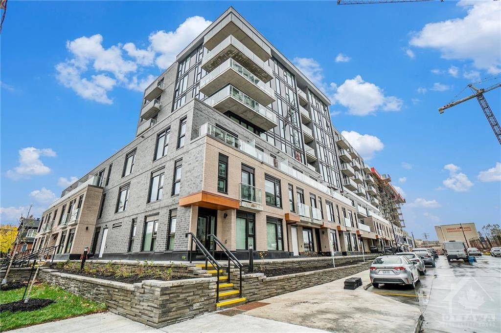 Carlington - Central Park, ON K1Z 0E1,820 ARCHIBALD ST #614