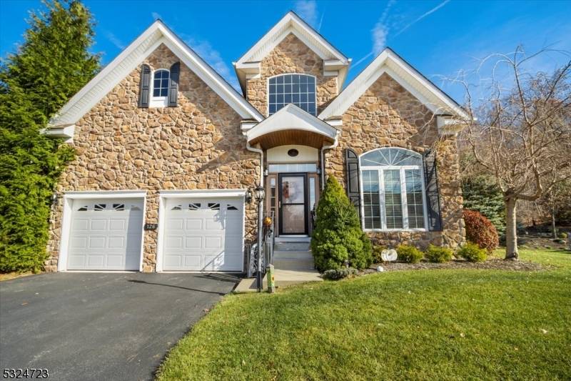 Mount Arlington Boro, NJ 07856,126 Ondish Ct