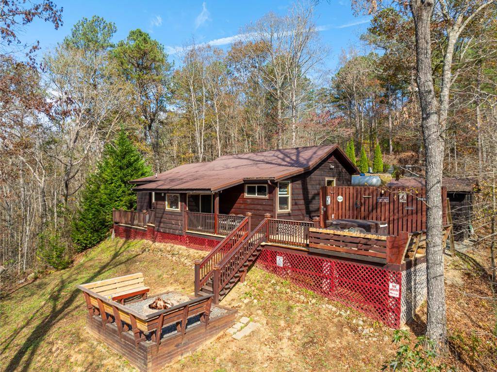 Ellijay, GA 30540,485 Banner Circle