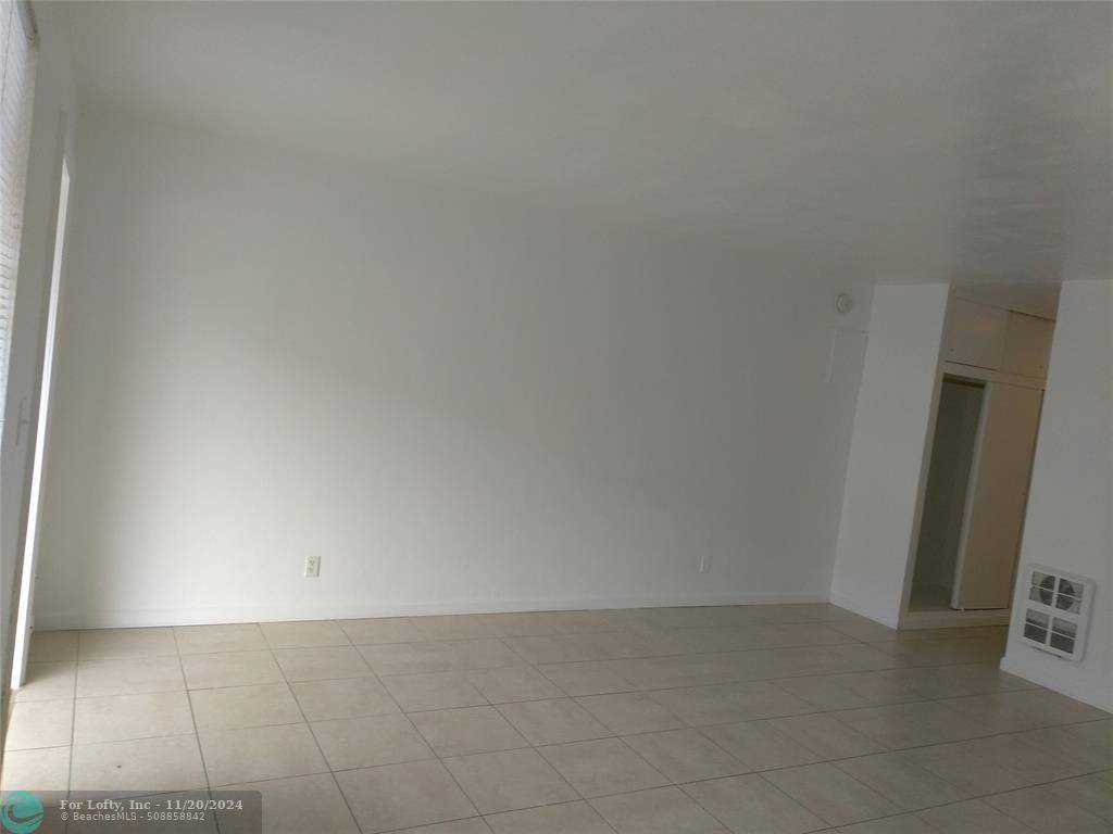 Fort Lauderdale, FL 33334,5181 NE 18TH AVE  #2