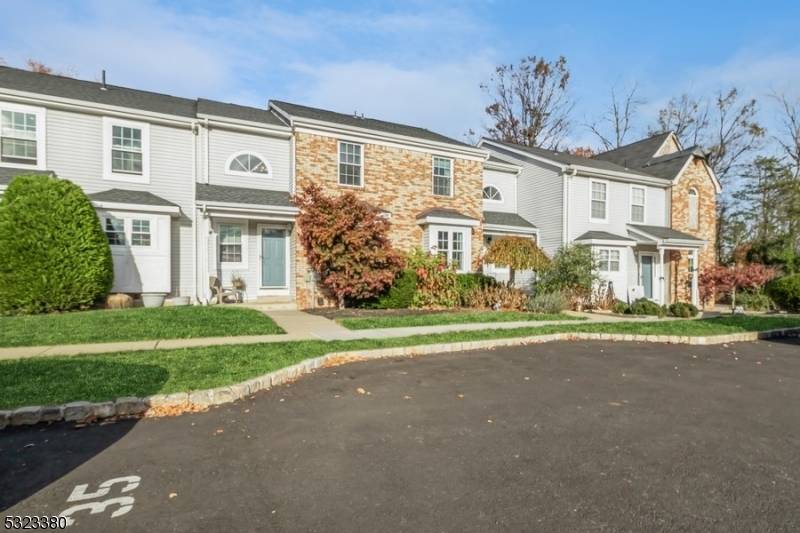 Hillsborough Twp., NJ 08844,35 Chetwood Court