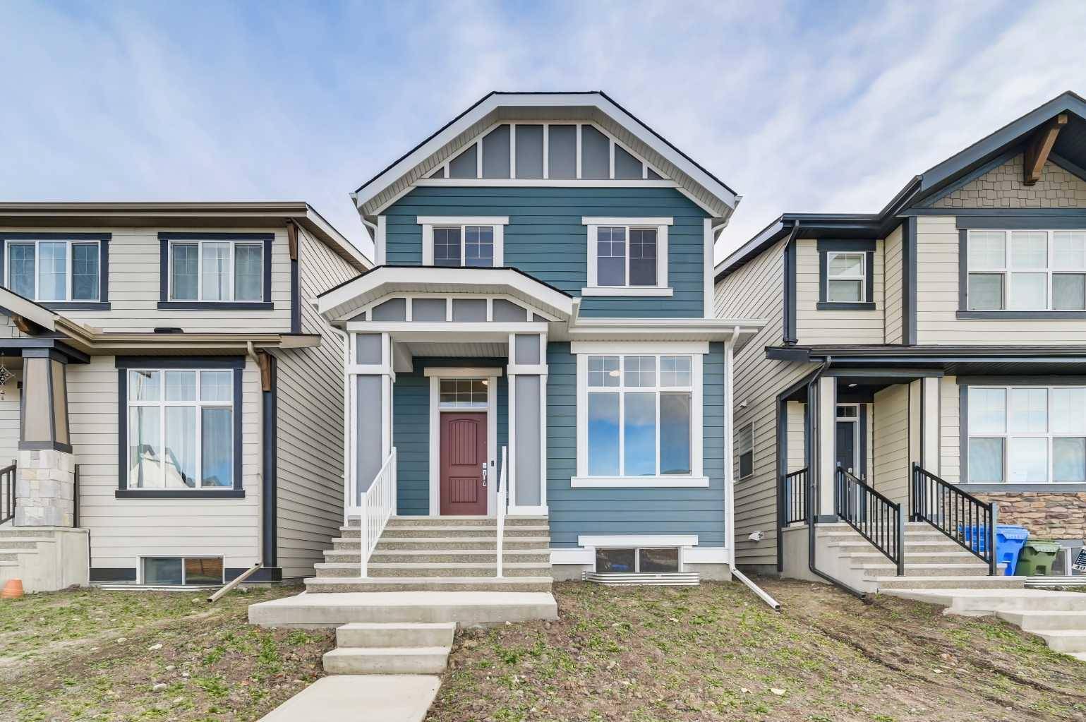 Calgary, AB T3M 3S3,335 Magnolia DR SE