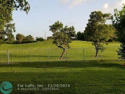 Lake Worth, FL 33463,6276 Grand Cypress Cir