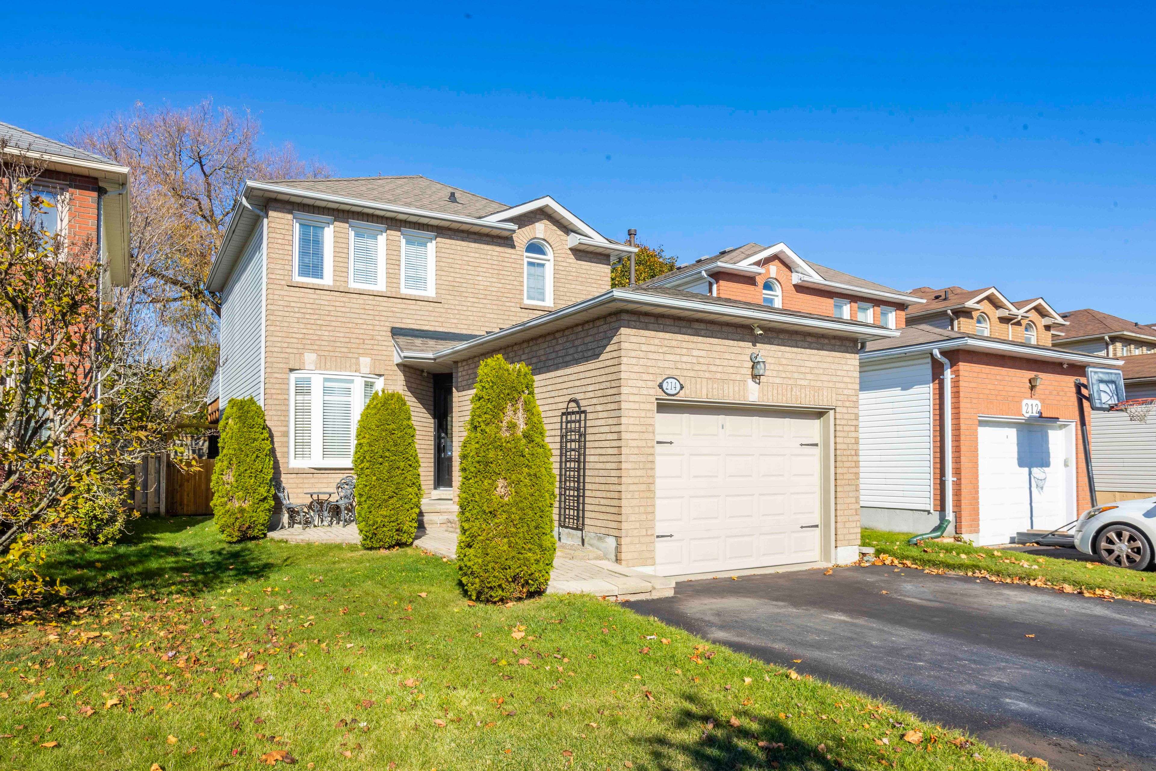 Cobourg, ON K9A 5L3,214 Sutherland CRES