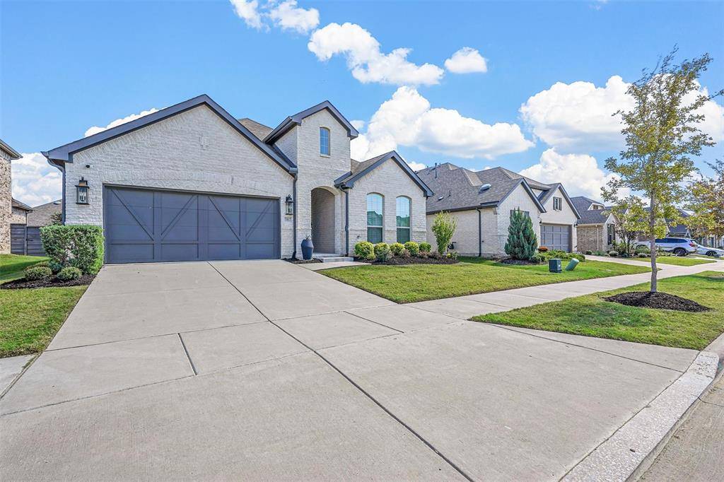 Little Elm, TX 76227,7017 Mapleshade Way