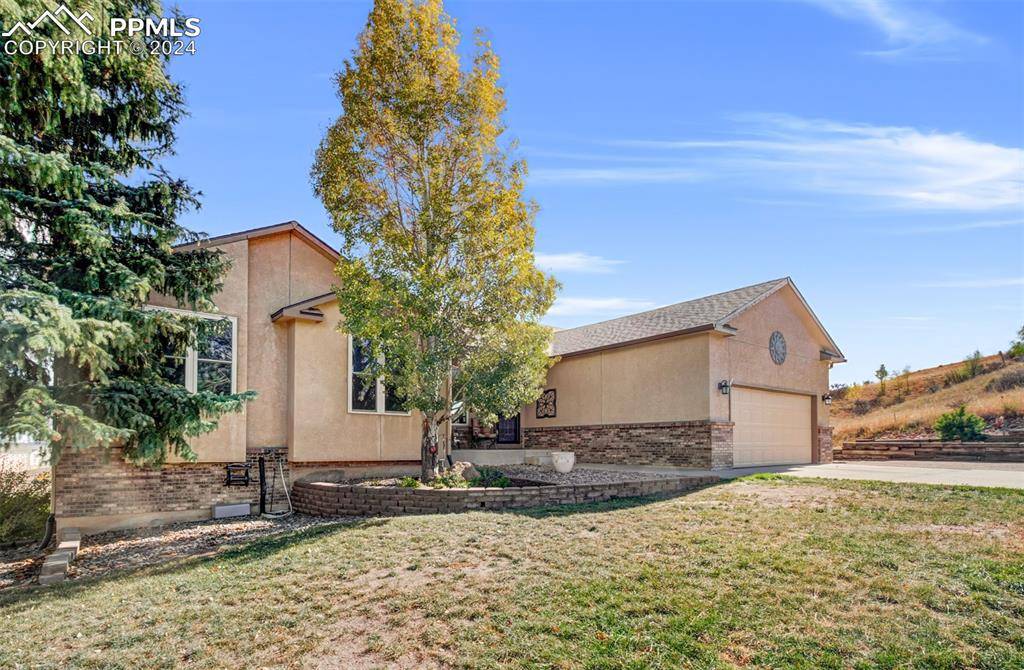 Colorado Springs, CO 80907,1035 Valkenburg DR