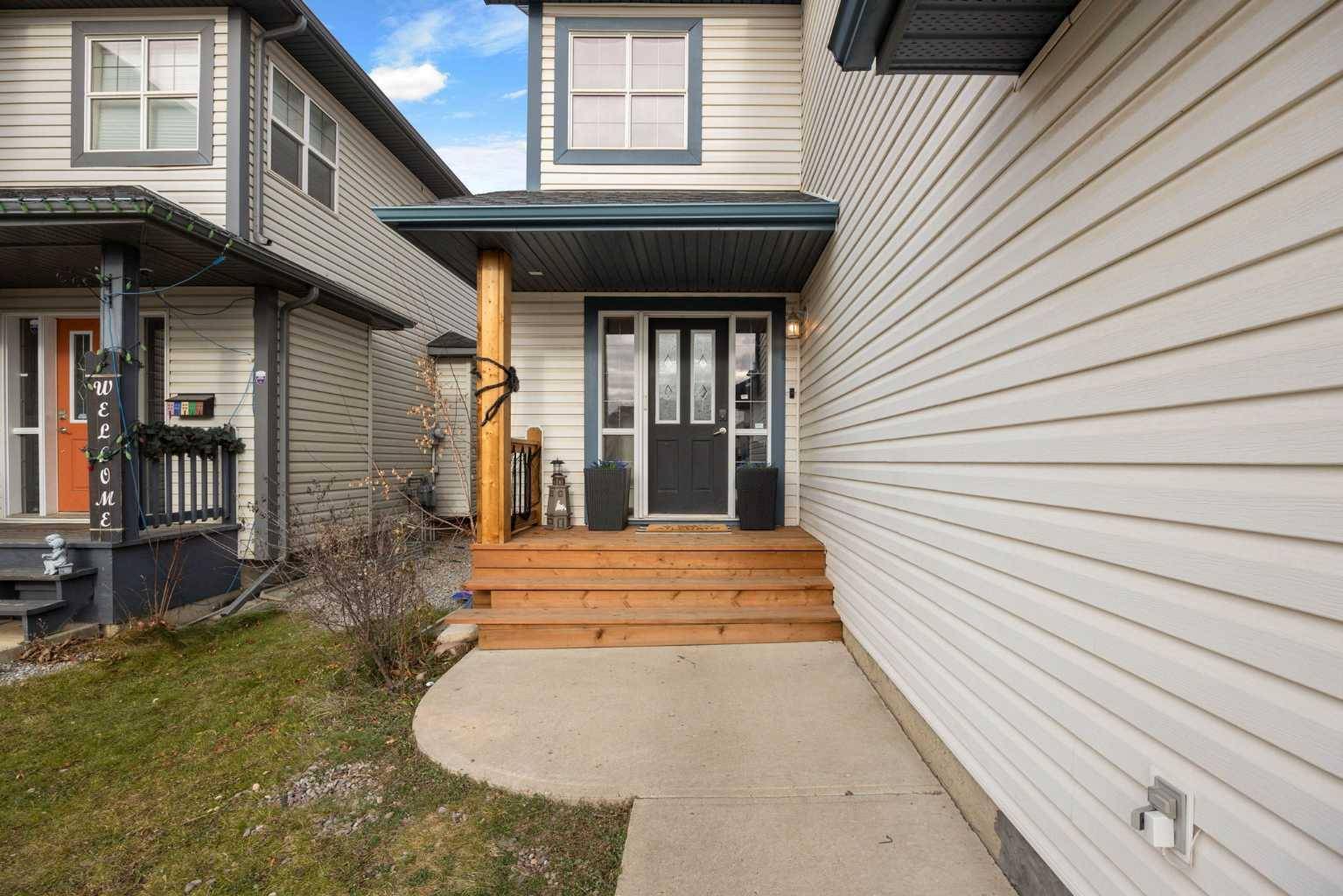 Fort Mcmurray, AB T9K 2T5,221 Parry CRES