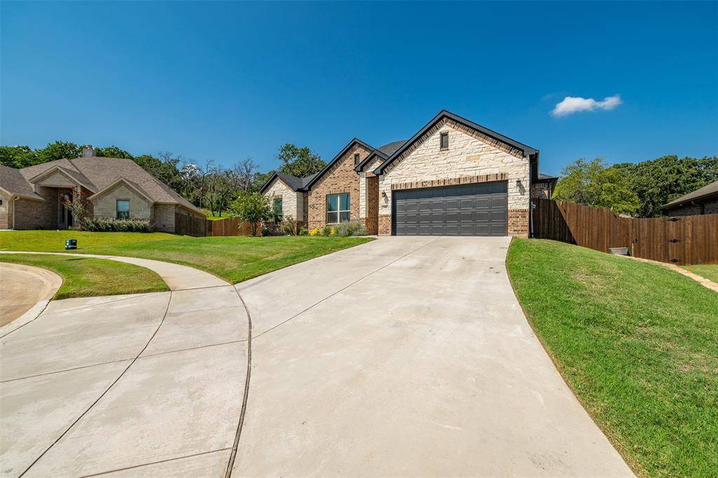 Azle, TX 76020,508 Woodland Drive