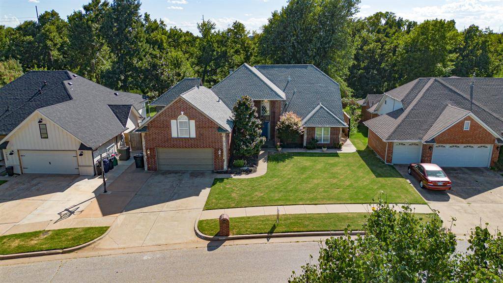 Edmond, OK 73012,16613 Sunny Hollow Road