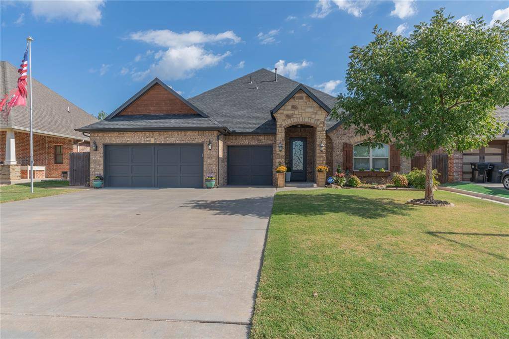 Moore, OK 73160,1318 Ladera Circle