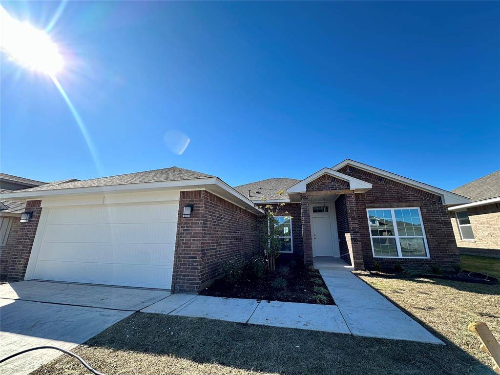 Yukon, OK 73099,1109 Acacia Creek Drive