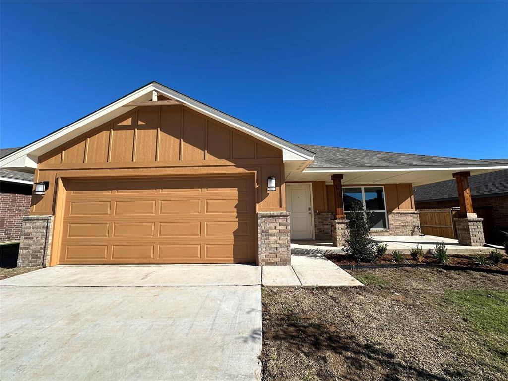 Yukon, OK 73099,1108 Acacia Creek Drive