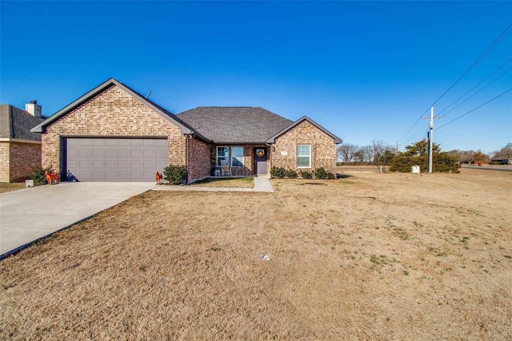 Whitewright, TX 75491,109 Alma Lane