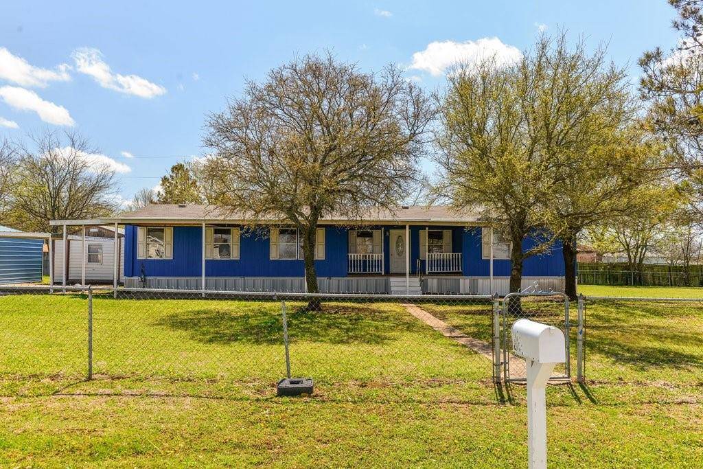 Alvarado, TX 76009,900 Tanglewood Drive