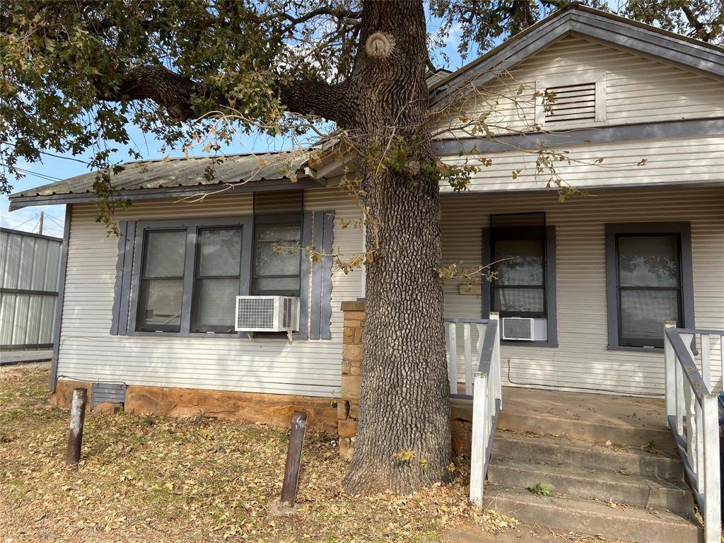 Breckenridge, TX 76424,1112 W Walker Street