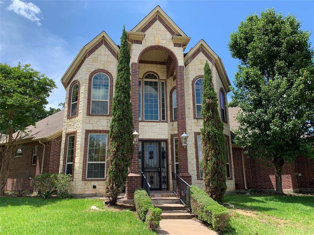 Kennedale, TX 76060,1161 Falcon View Drive