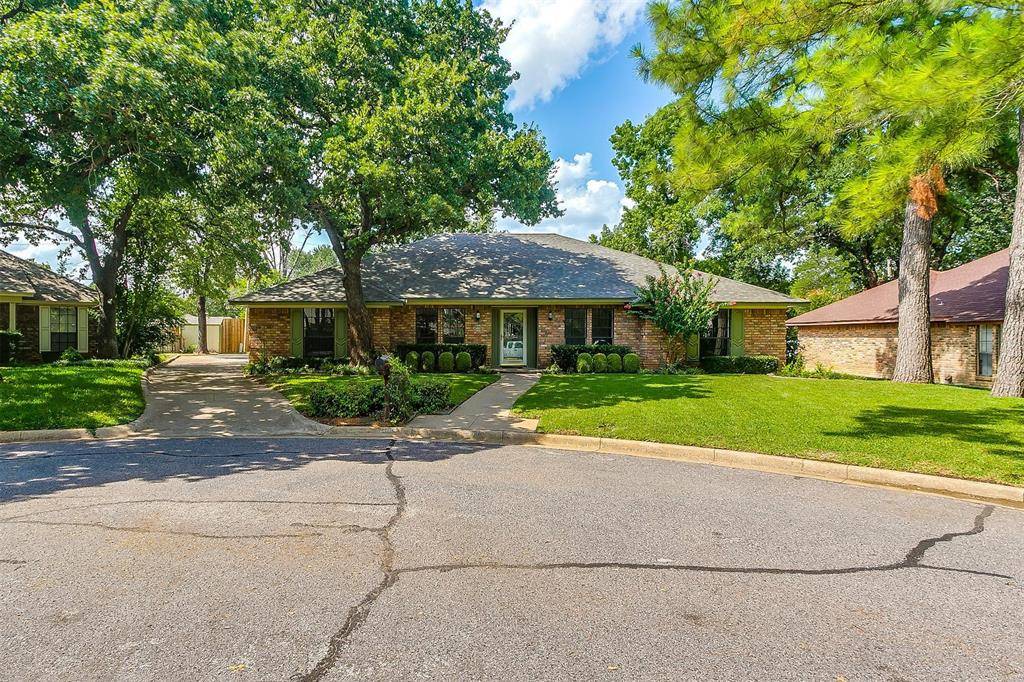 Arlington, TX 76016,4009 Manorwood Court