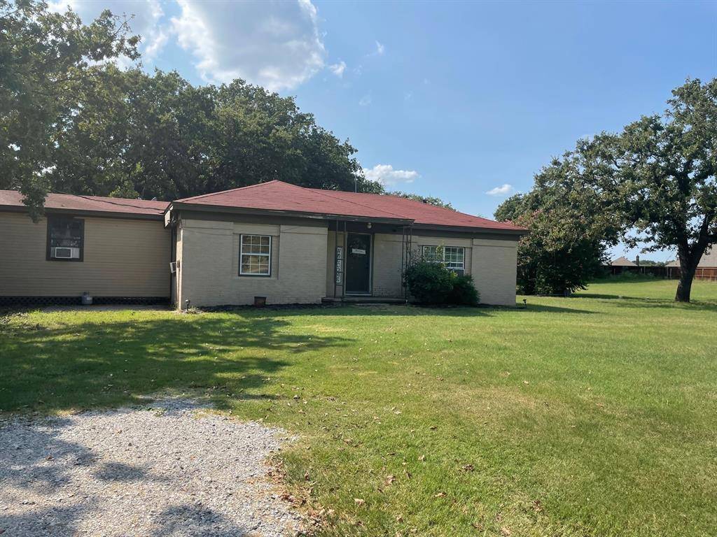 Millsap, TX 76066,850 Lazy Bend Road