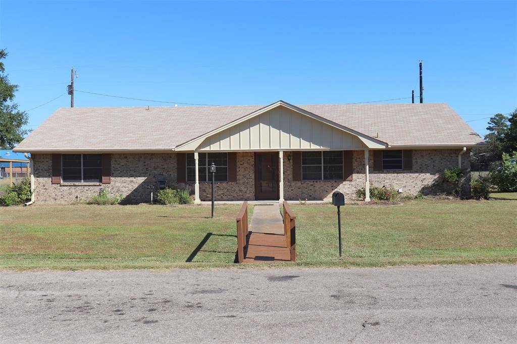 Quitman, TX 75783,909 Zola Street