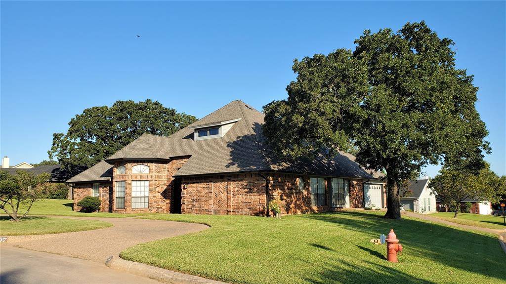 Kennedale, TX 76060,307 Hilltop Drive