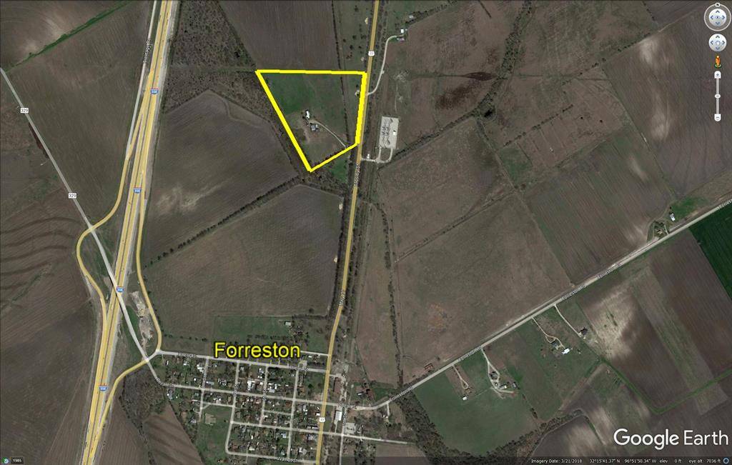 Forreston, TX 76041,7600 S Highway 77