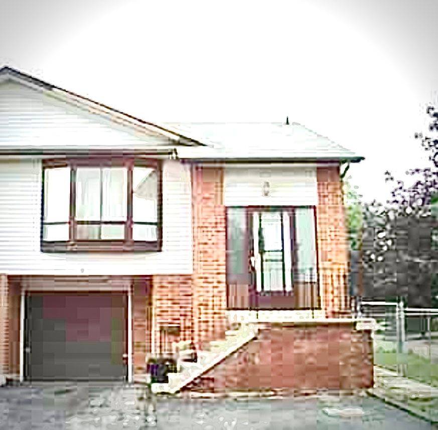 Brampton, ON L6Z 1K6,64 Peterson CT