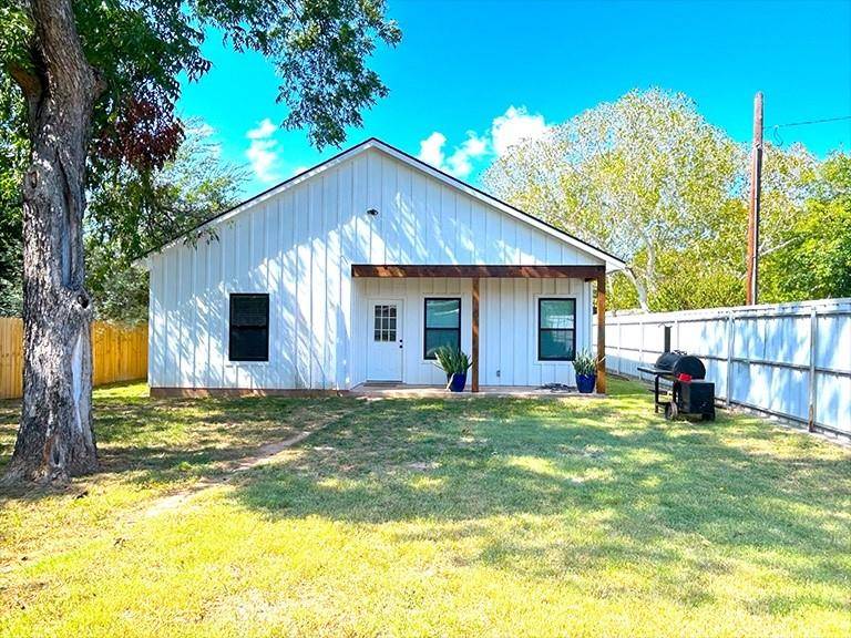 Graham, TX 76450,815 Virginia Street