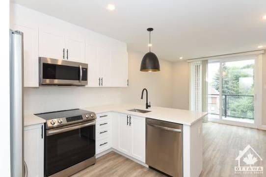 Glebe - Ottawa East And Area, ON K1S 3Y5,27 MONK ST #7